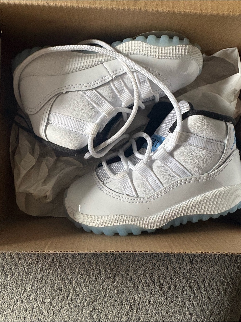 Jordan 11’s Toddler Kids Sneakers